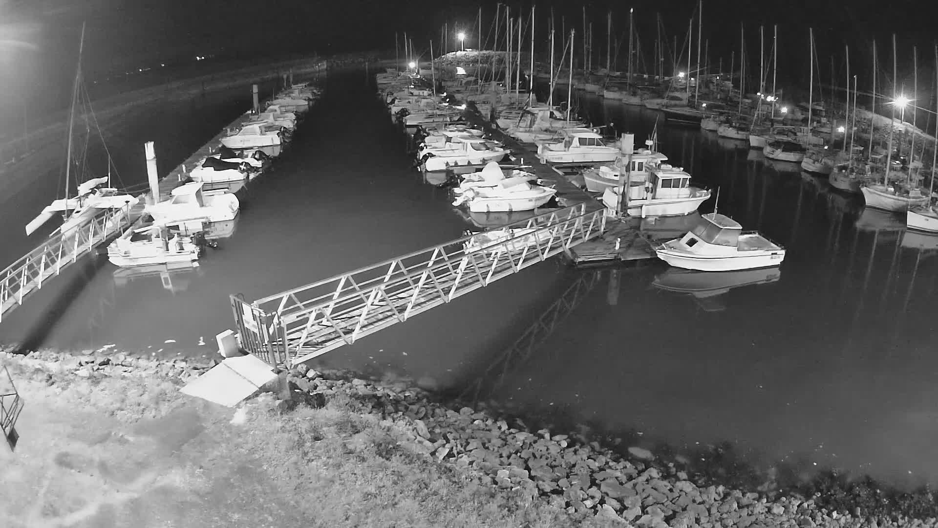 Oleron - Le Douhet Marine Live Cam - Rochefort, Charente-Maritime, Nouvelle-Aquitaine, France