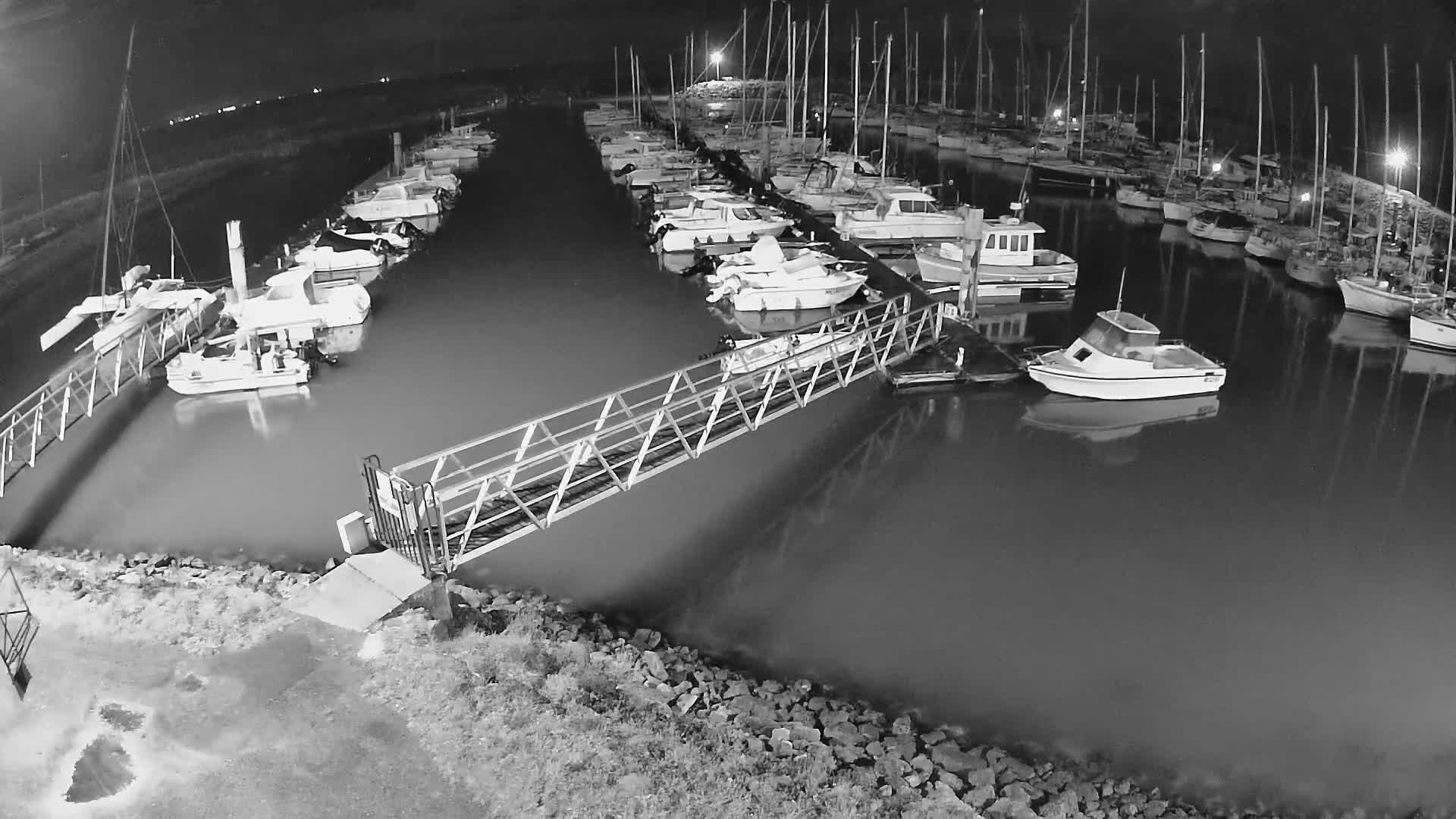 Oleron - Le Douhet Marine Live Cam - Rochefort, Charente-Maritime, Nouvelle-Aquitaine, France