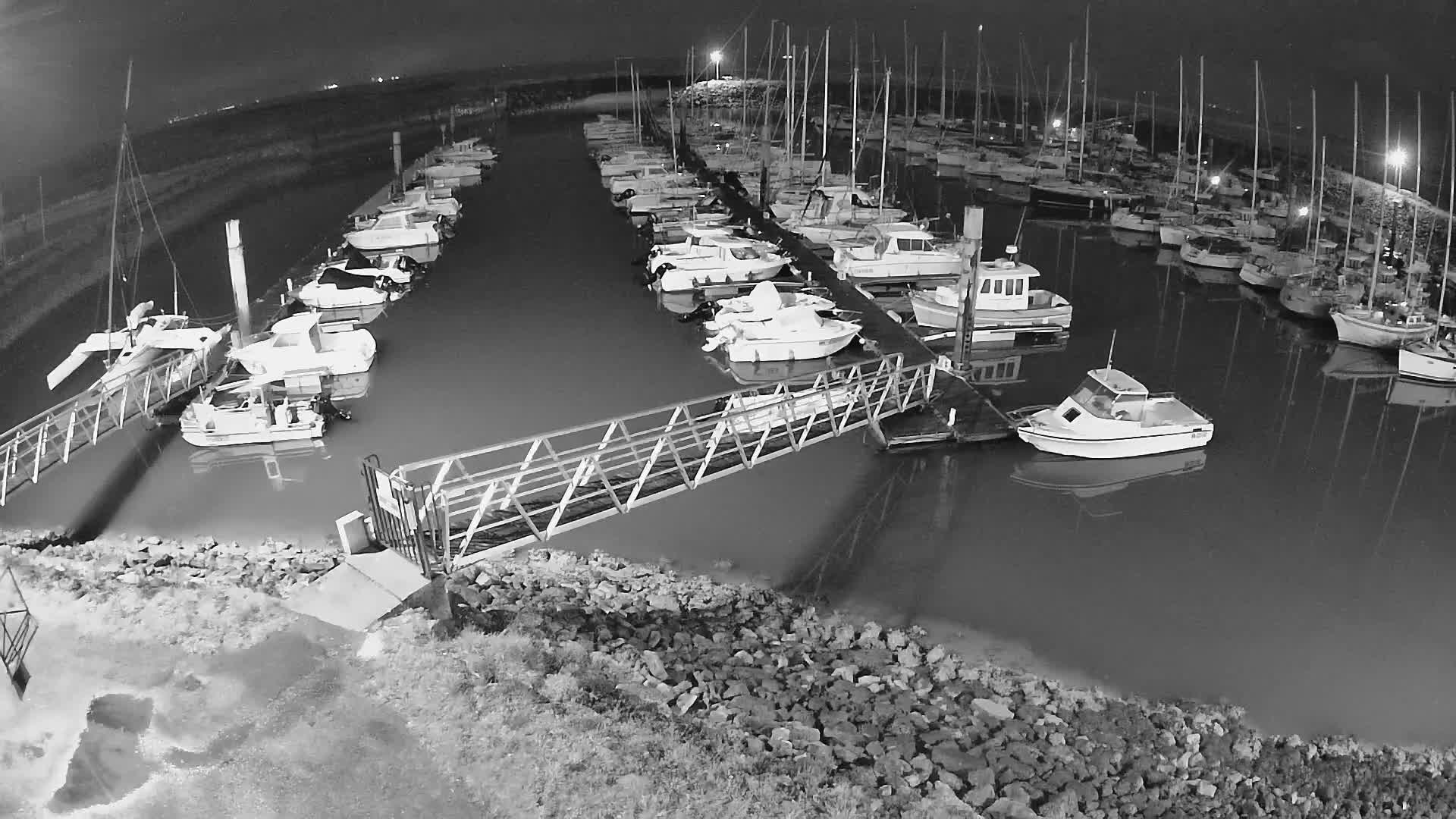 Oleron - Le Douhet Marine Live Cam - Rochefort, Charente-Maritime, Nouvelle-Aquitaine, France