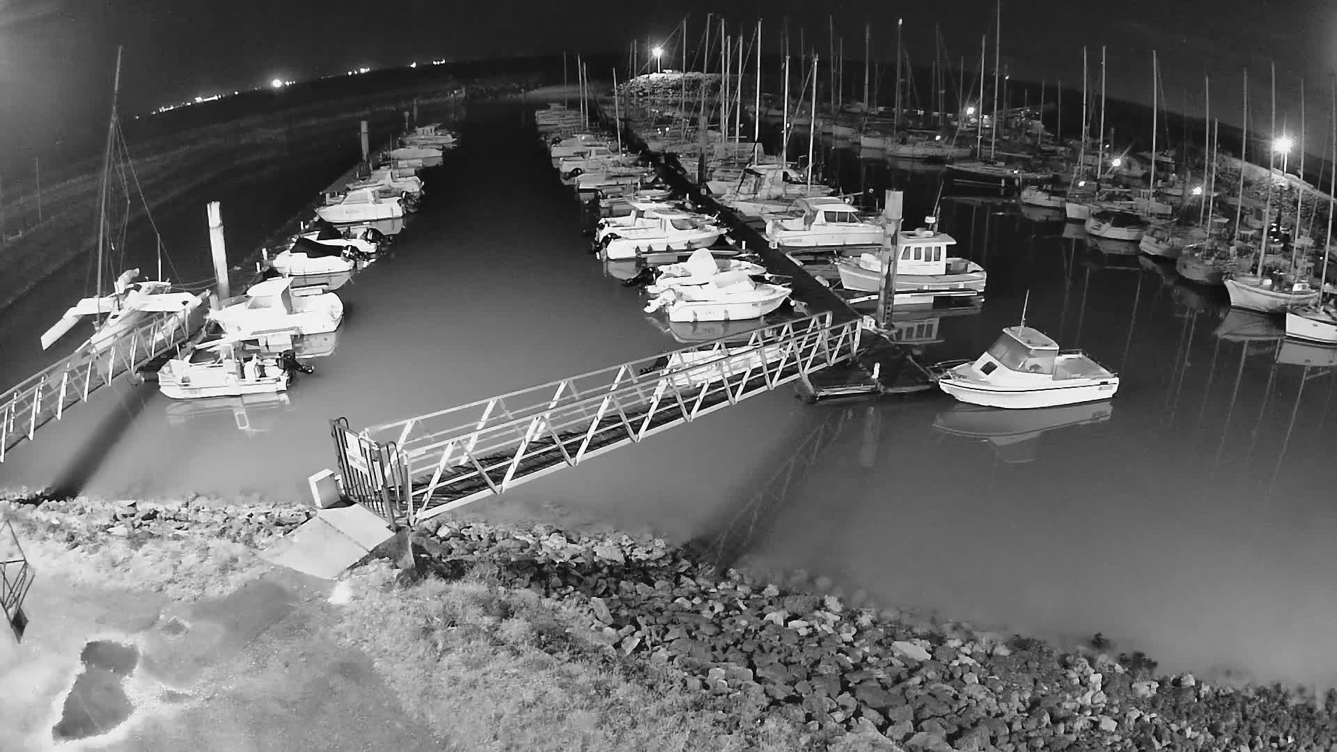 Oleron - Le Douhet Marine Live Cam - Rochefort, Charente-Maritime, Nouvelle-Aquitaine, France