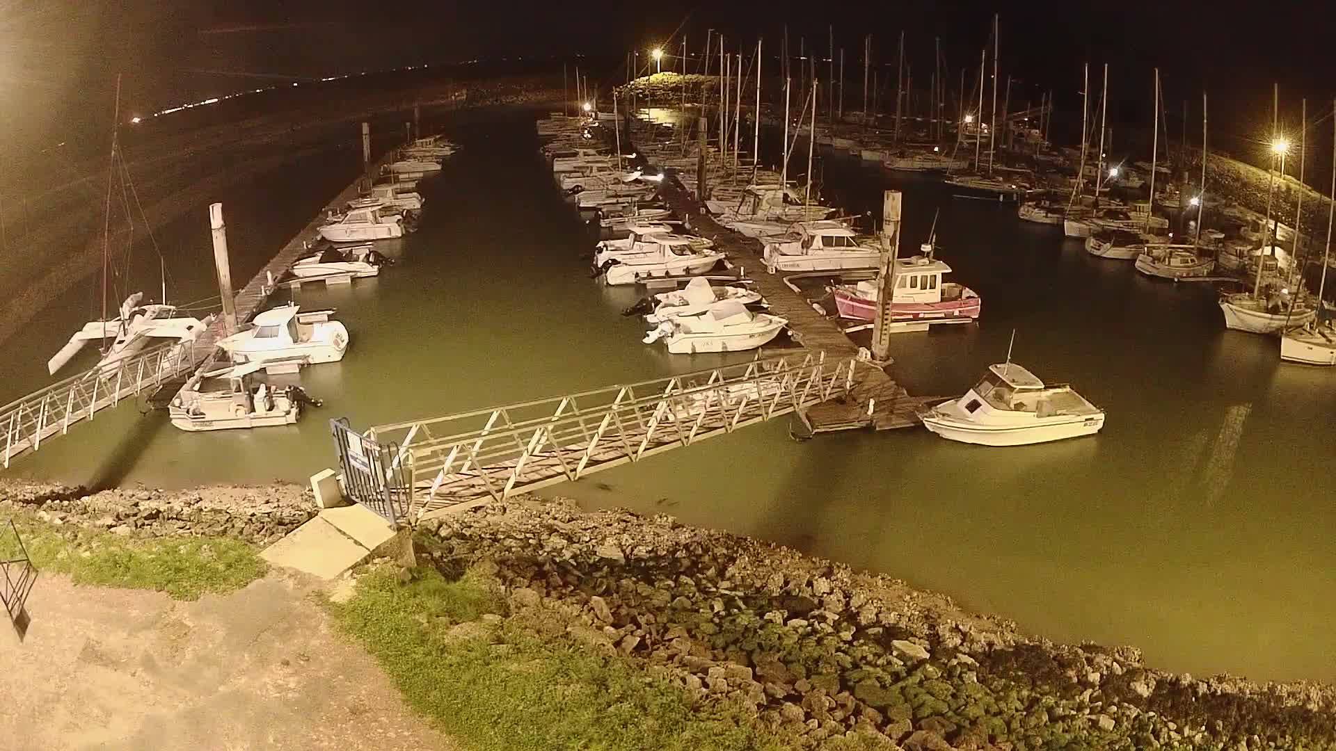 Oleron - Le Douhet Marine Live Cam - Rochefort, Charente-Maritime, Nouvelle-Aquitaine, France