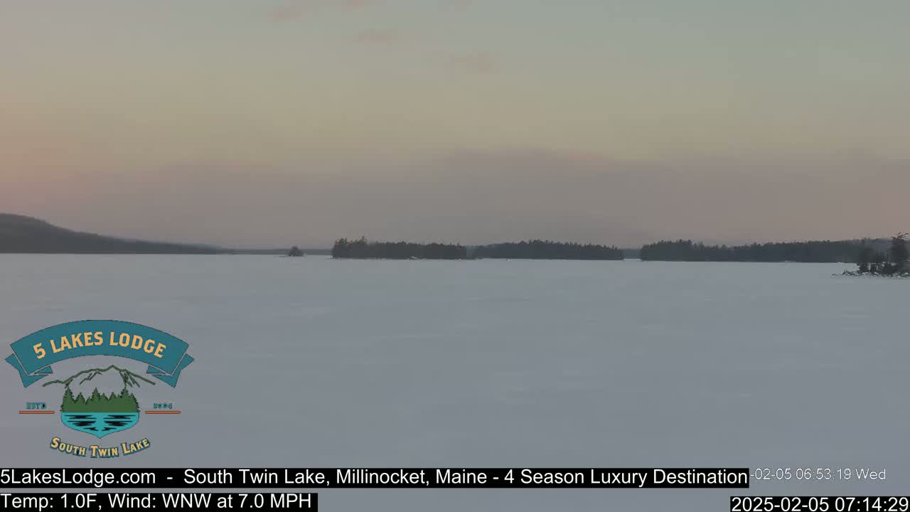 South Twin Lake, Mount  Katahdin, Live Cam - Maine, USA 