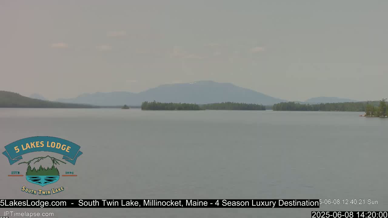 South Twin Lake, Mount  Katahdin, Live Cam - Maine, USA 