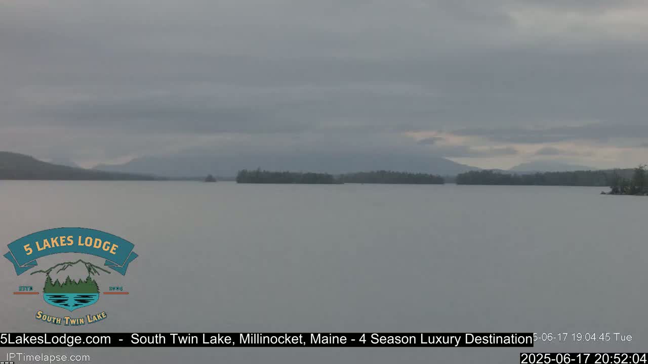 South Twin Lake, Mount  Katahdin, Live Cam - Maine, USA 