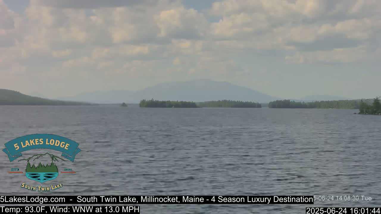 South Twin Lake, Mount  Katahdin, Live Cam - Maine, USA 