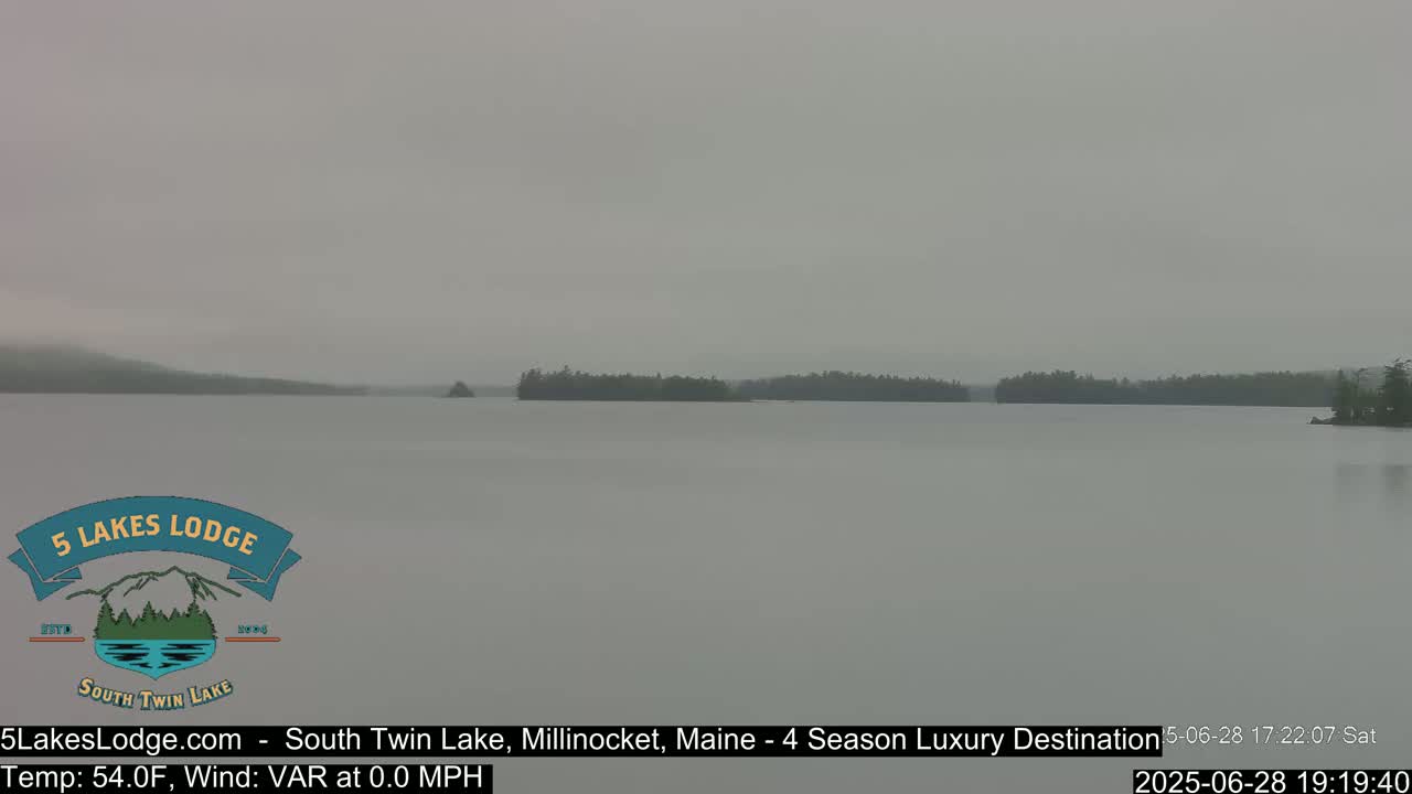 South Twin Lake, Mount  Katahdin, Live Cam - Maine, USA 
