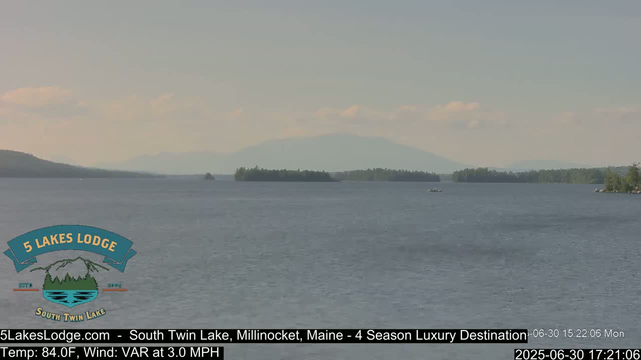 South Twin Lake, Mount  Katahdin, Live Cam - Maine, USA 