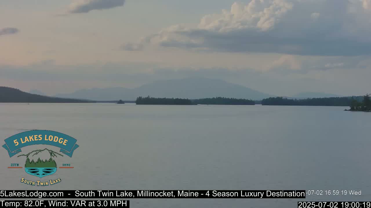 South Twin Lake, Mount  Katahdin, Live Cam - Maine, USA 