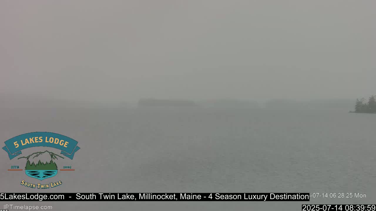 South Twin Lake, Mount  Katahdin, Live Cam - Maine, USA 