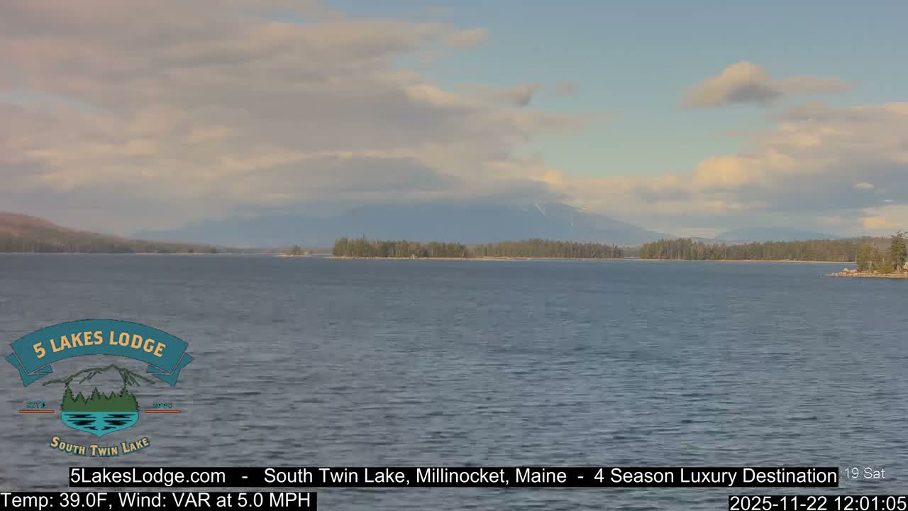 South Twin Lake, Mount  Katahdin, Live Cam - Maine, USA 