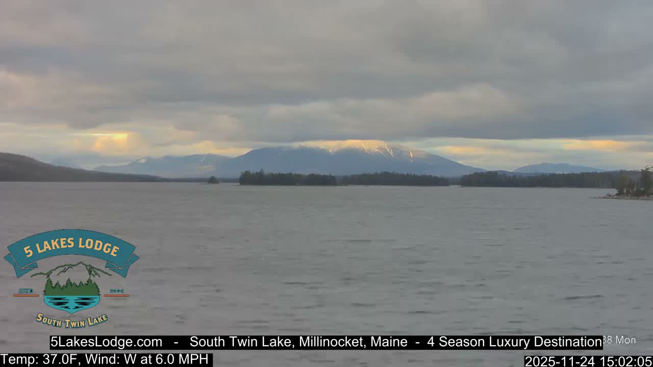 South Twin Lake, Mount  Katahdin, Live Cam - Maine, USA 