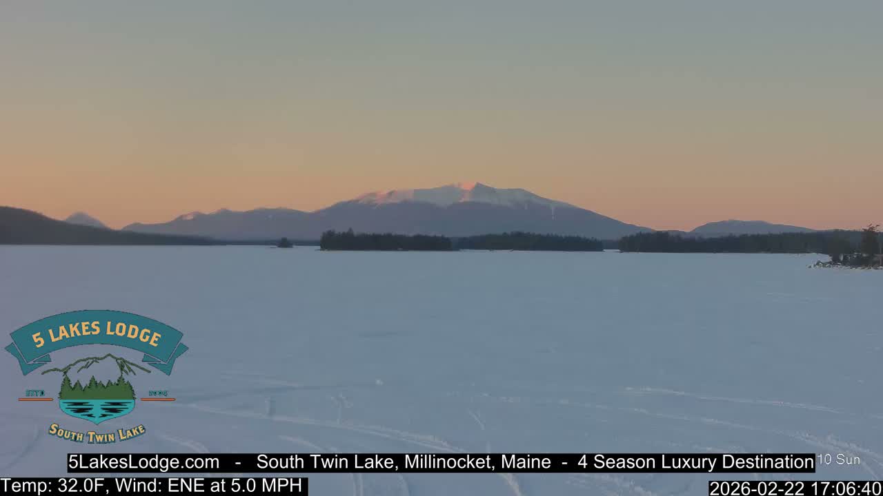 South Twin Lake, Mount  Katahdin, Live Cam - Maine, USA 