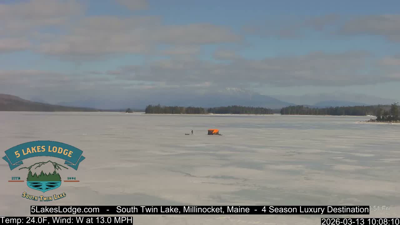 South Twin Lake, Mount  Katahdin, Live Cam - Maine, USA 