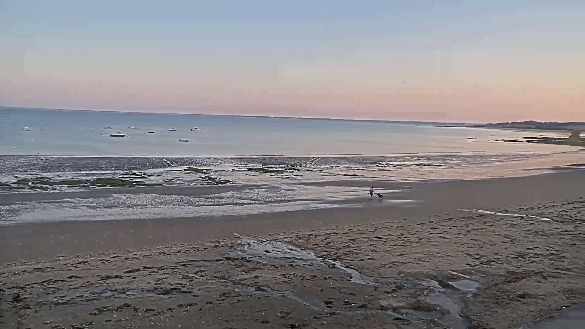 Pénestin, Plage de Betahon Beach Live Cam - Vannes, Morbihan, Bretagne, France