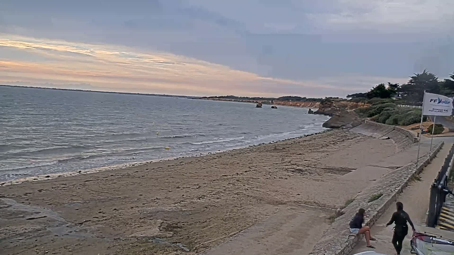 Pénestin, Plage de Betahon Beach Live Cam - Vannes, Morbihan, Bretagne, France