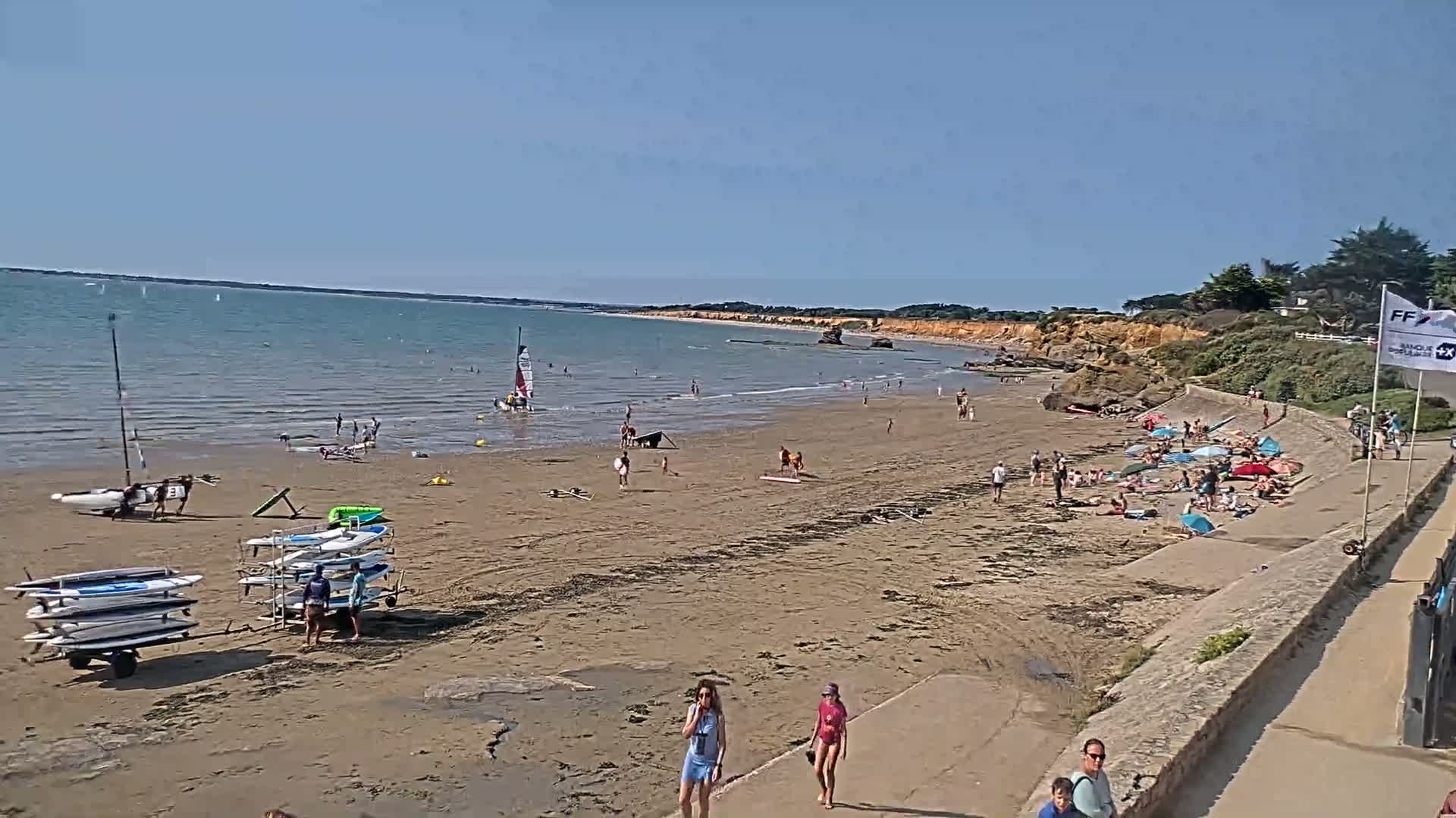 Pénestin, Plage de Betahon Beach Live Cam - Vannes, Morbihan, Bretagne, France