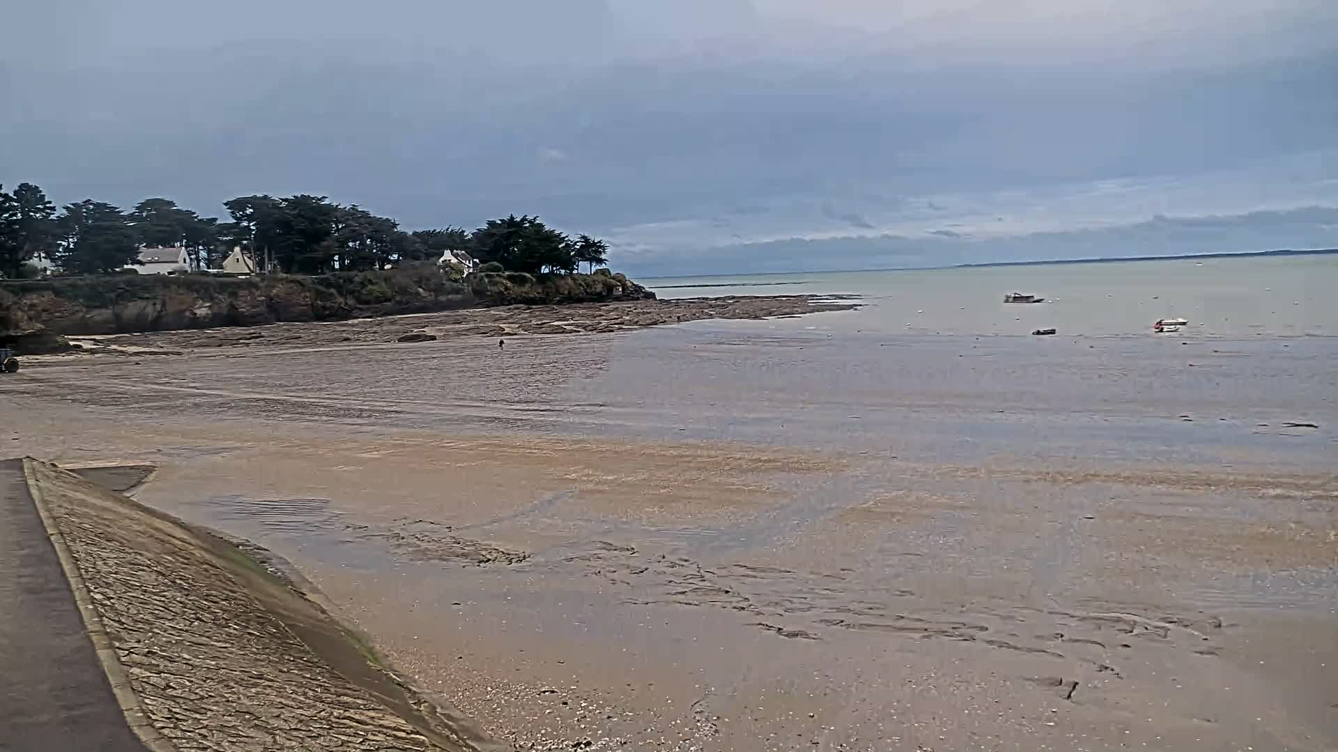 Pénestin, Plage de Betahon Beach Live Cam - Vannes, Morbihan, Bretagne, France