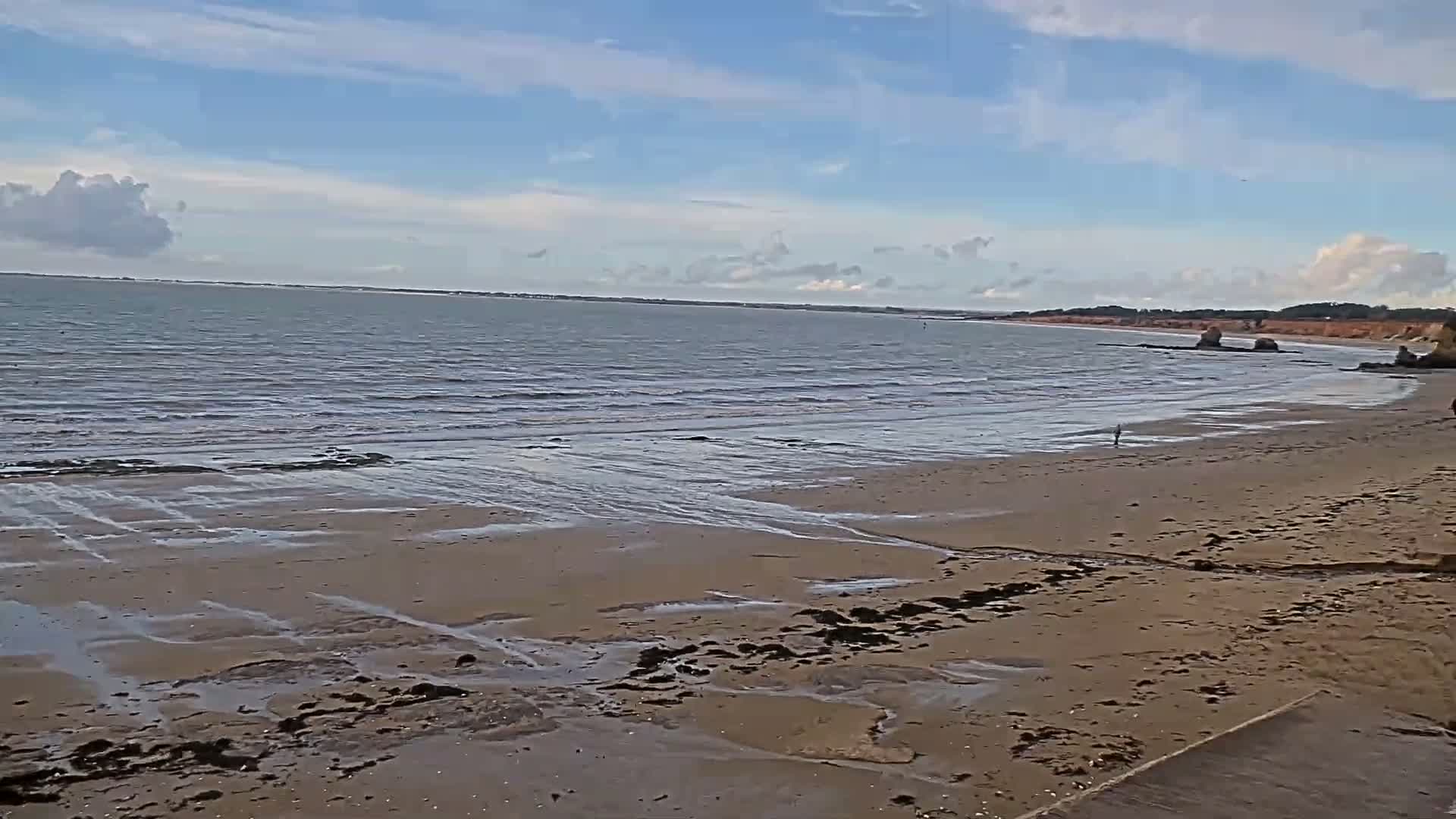 Pénestin, Plage de Betahon Beach Live Cam - Vannes, Morbihan, Bretagne, France
