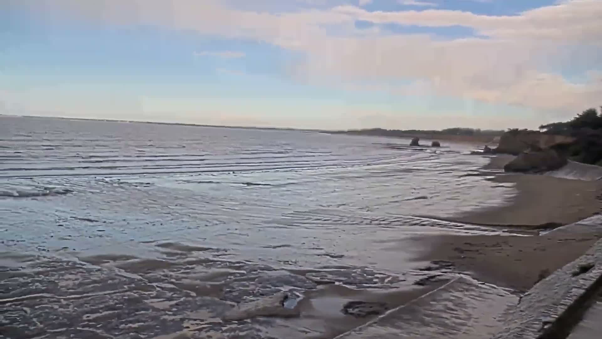 Pénestin, Plage de Betahon Beach Live Cam - Vannes, Morbihan, Bretagne, France