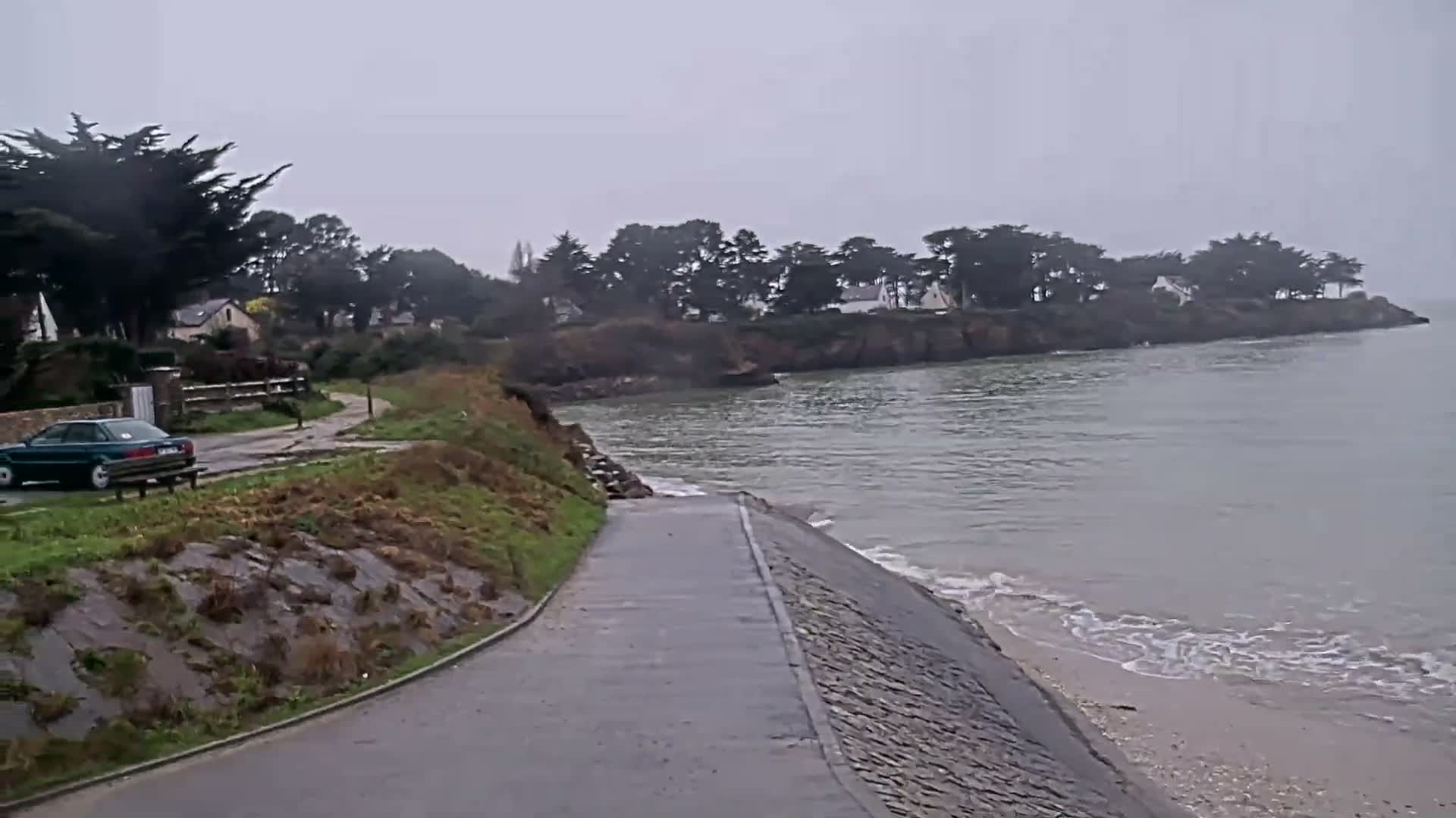 Pénestin, Plage de Betahon Beach Live Cam - Vannes, Morbihan, Bretagne, France