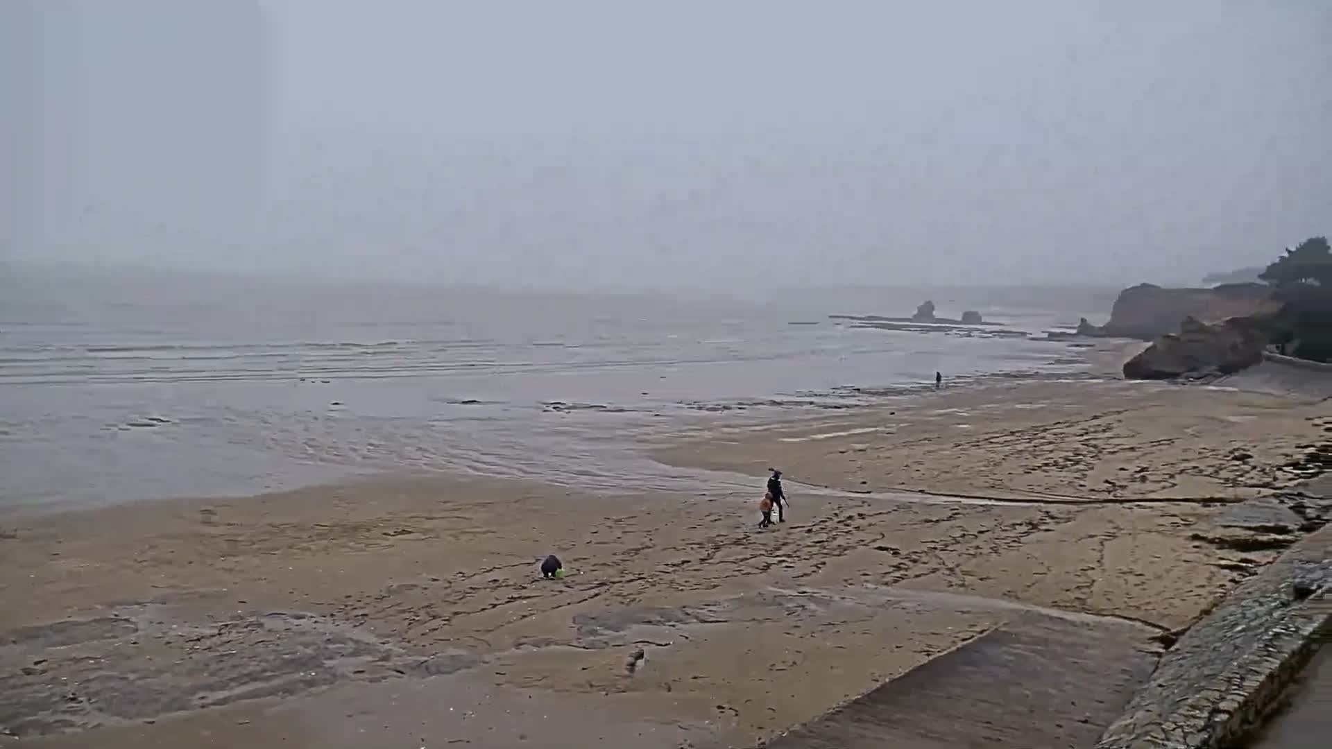 Pénestin, Plage de Betahon Beach Live Cam - Vannes, Morbihan, Bretagne, France