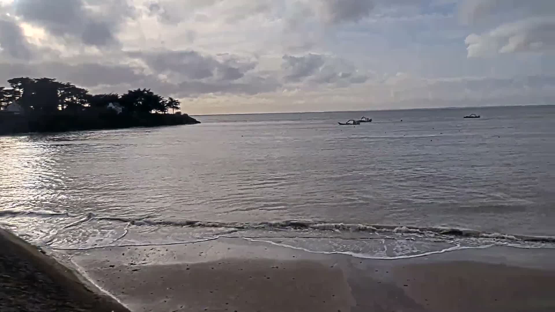 Pénestin, Plage de Betahon Beach Live Cam - Vannes, Morbihan, Bretagne, France