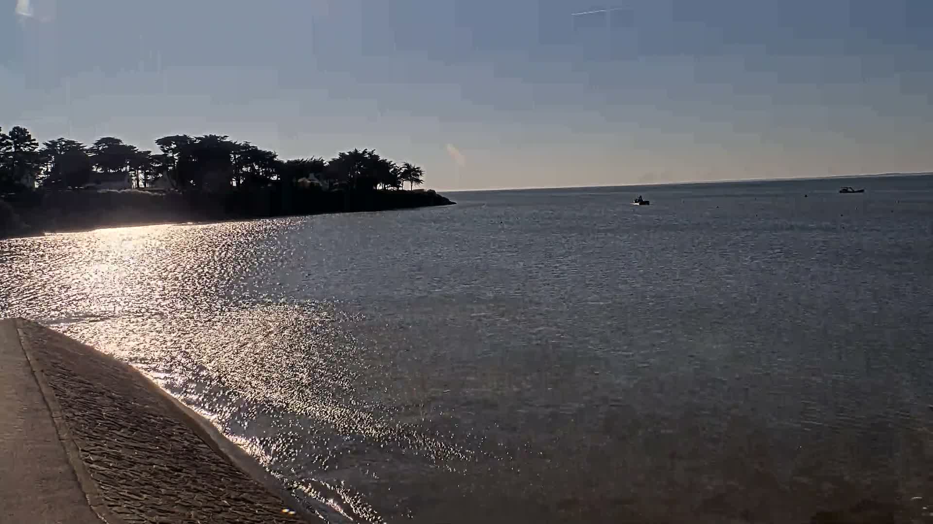 Pénestin, Plage de Betahon Beach Live Cam - Vannes, Morbihan, Bretagne, France
