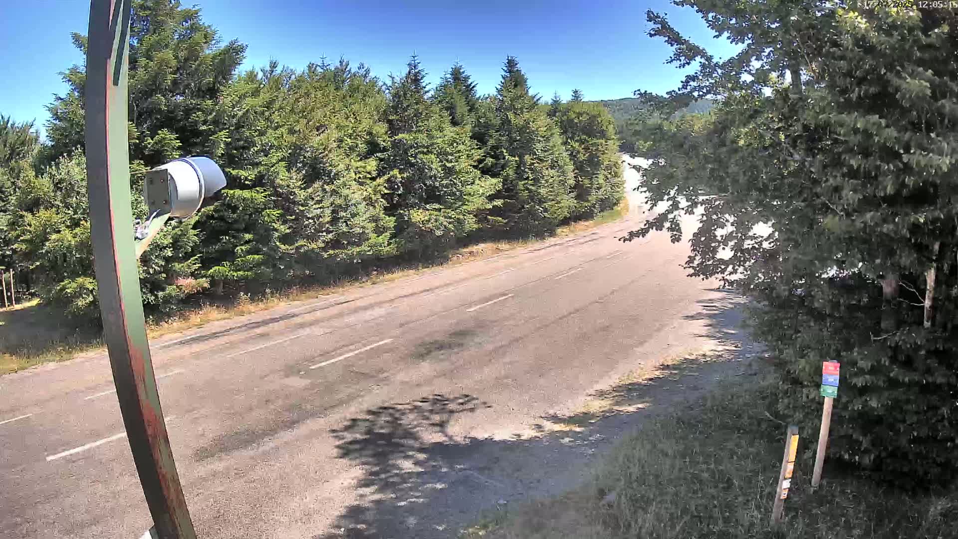 Val-d'Aigoual, Mount l'Aigoual - Station de Prat Peyrot 2 Live Cam - Le Vigan, Gard, Occitanie, France
