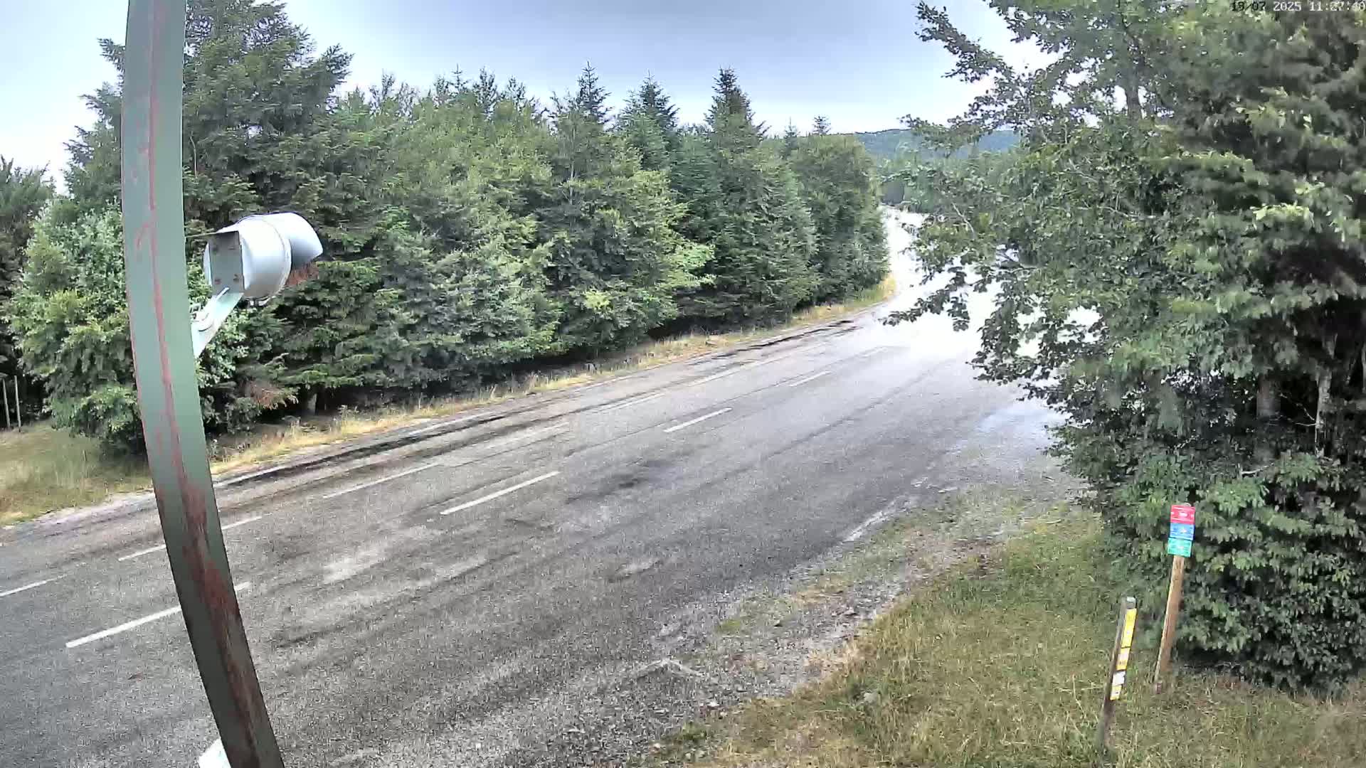 Val-d'Aigoual, Mount l'Aigoual - Station de Prat Peyrot 2 Live Cam - Le Vigan, Gard, Occitanie, France