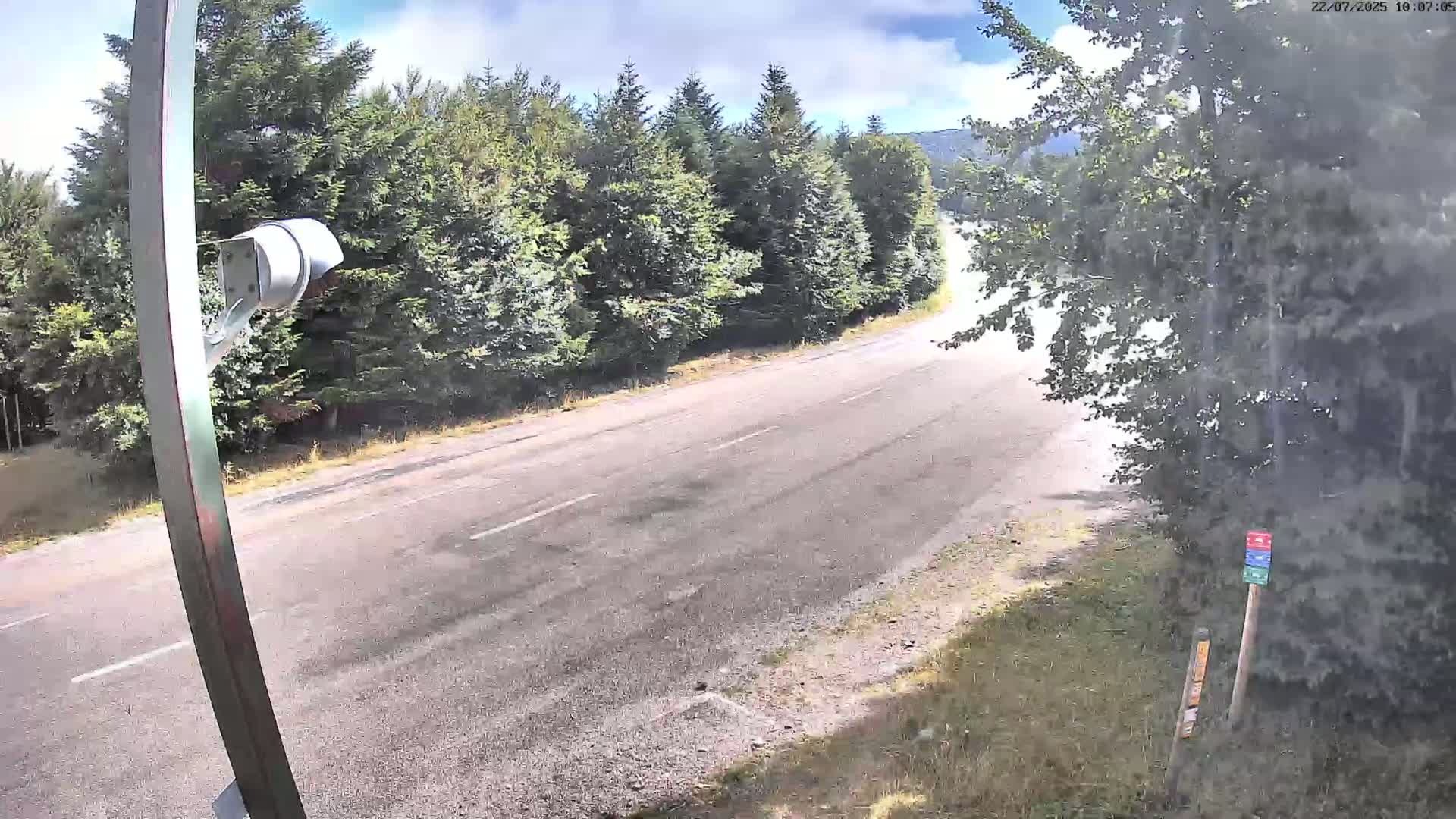 Val-d'Aigoual, Mount l'Aigoual - Station de Prat Peyrot 2 Live Cam - Le Vigan, Gard, Occitanie, France