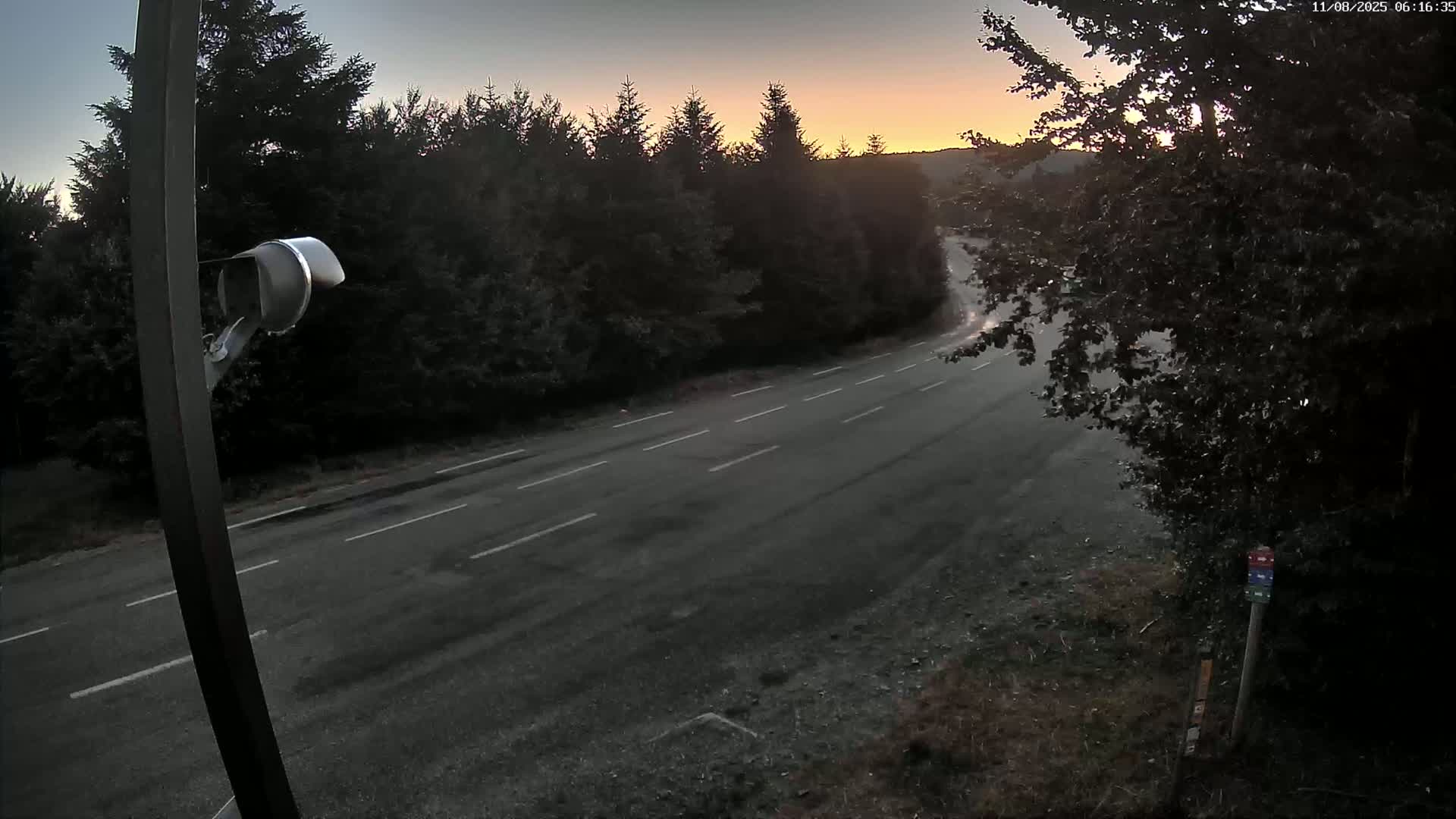 Val-d'Aigoual, Mount l'Aigoual - Station de Prat Peyrot 2 Live Cam - Le Vigan, Gard, Occitanie, France