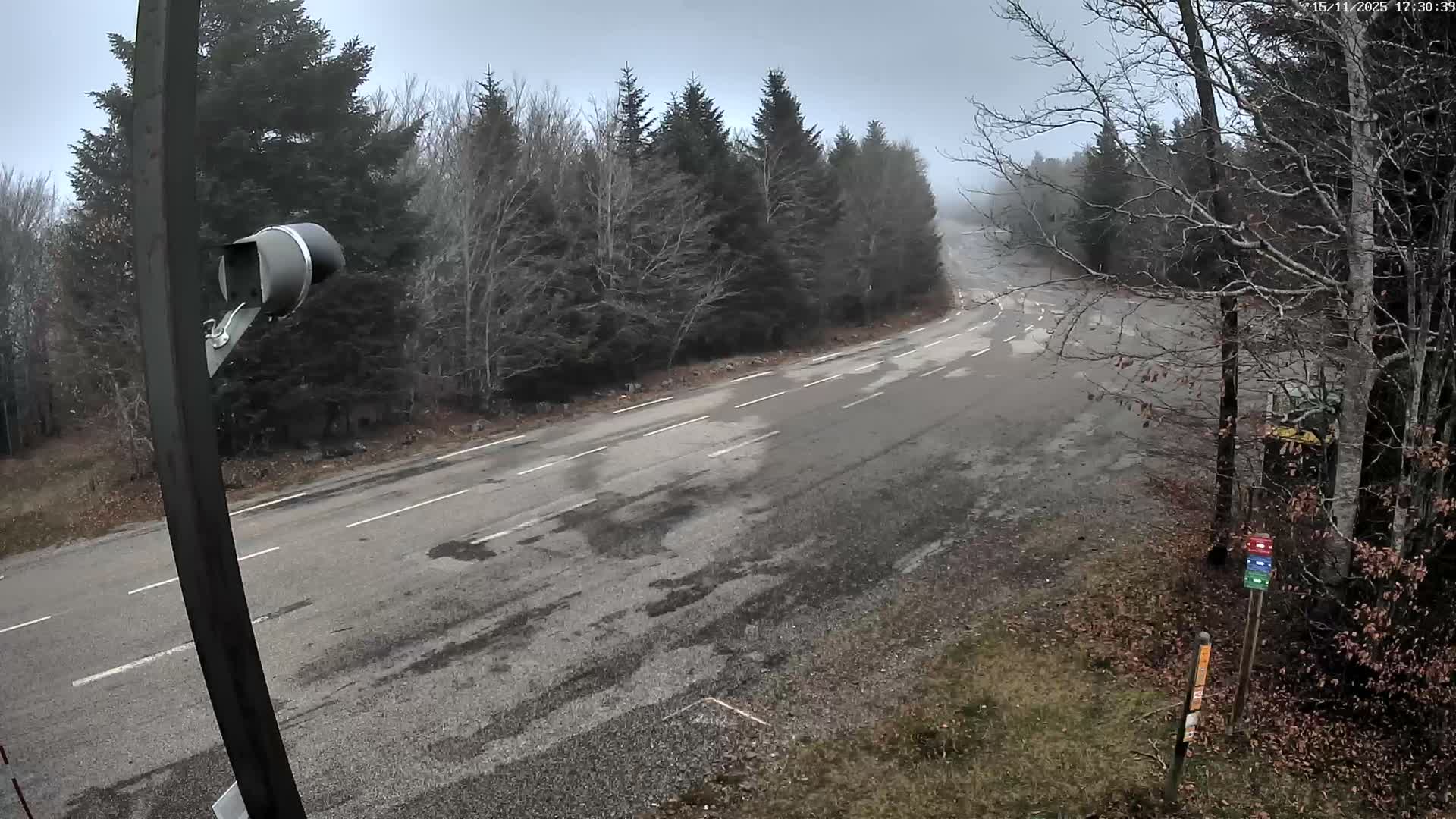 Val-d'Aigoual, Mount l'Aigoual - Station de Prat Peyrot 2 Live Cam - Le Vigan, Gard, Occitanie, France