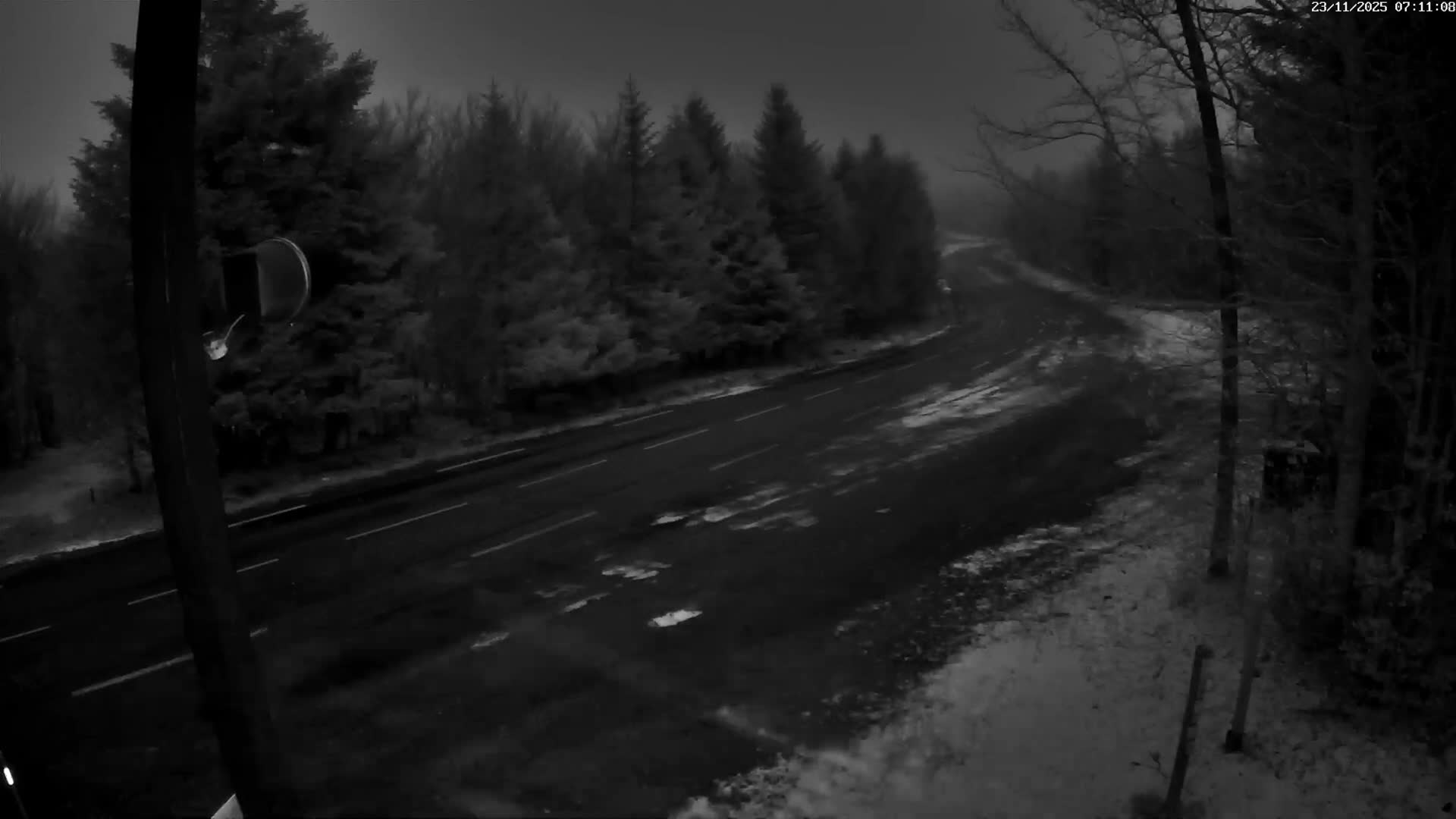 Val-d'Aigoual, Mount l'Aigoual - Station de Prat Peyrot 2 Live Cam - Le Vigan, Gard, Occitanie, France