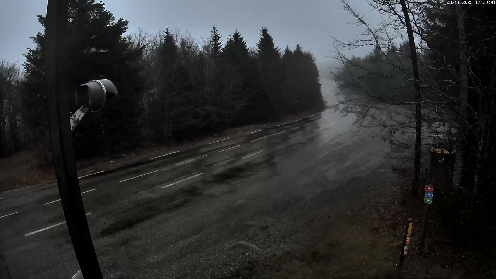 Val-d'Aigoual, Mount l'Aigoual - Station de Prat Peyrot 2 Live Cam - Le Vigan, Gard, Occitanie, France