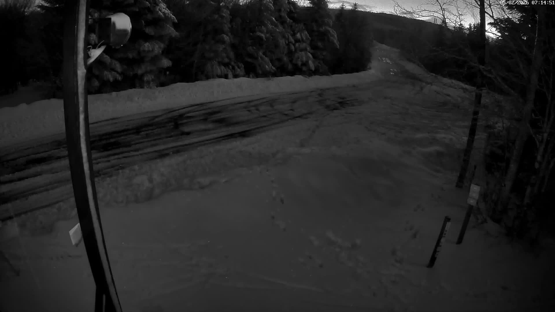 Val-d'Aigoual, Mount l'Aigoual - Station de Prat Peyrot 2 Live Cam - Le Vigan, Gard, Occitanie, France