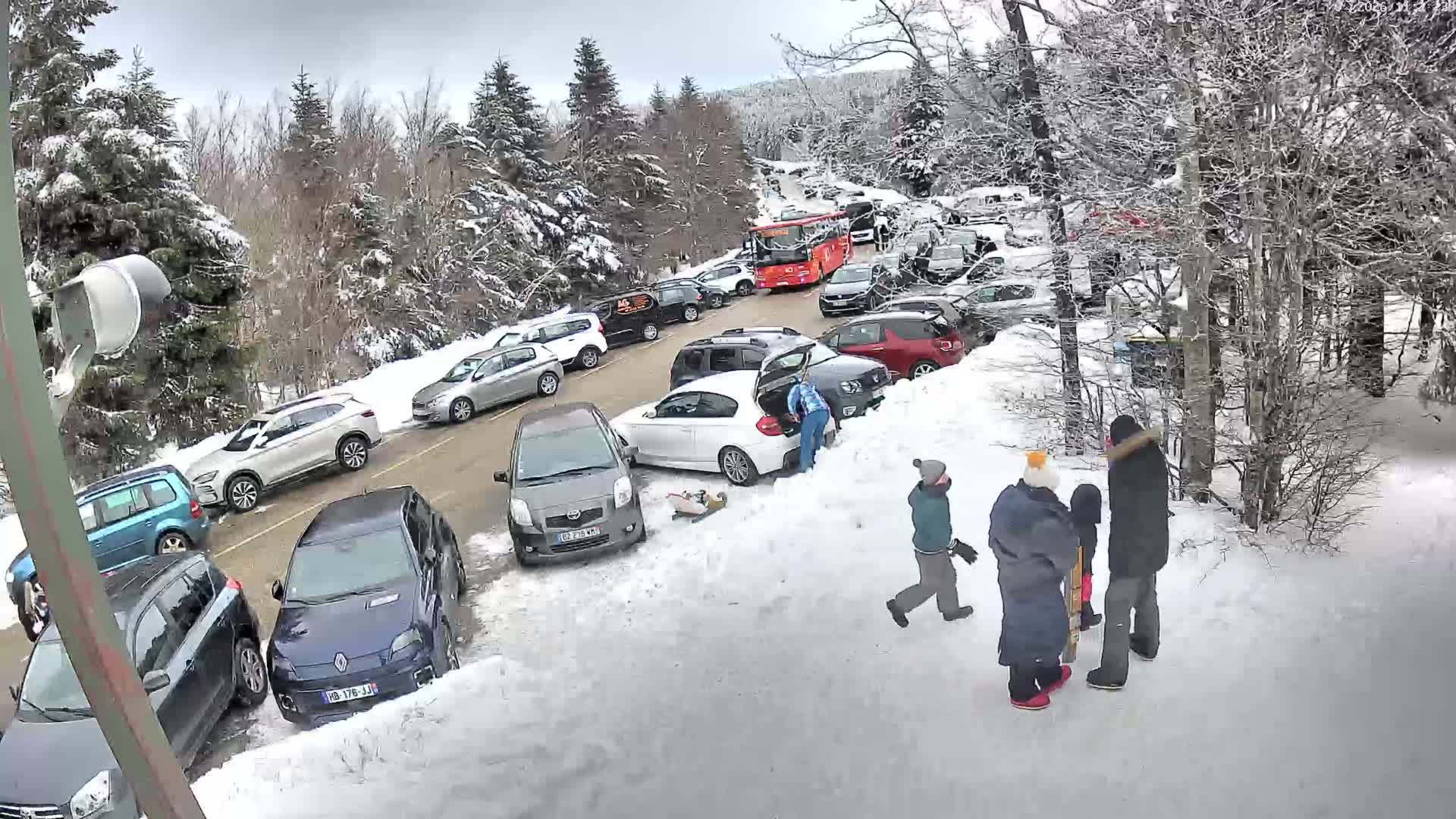 Val-d'Aigoual, Mount l'Aigoual - Station de Prat Peyrot 2 Live Cam - Le Vigan, Gard, Occitanie, France