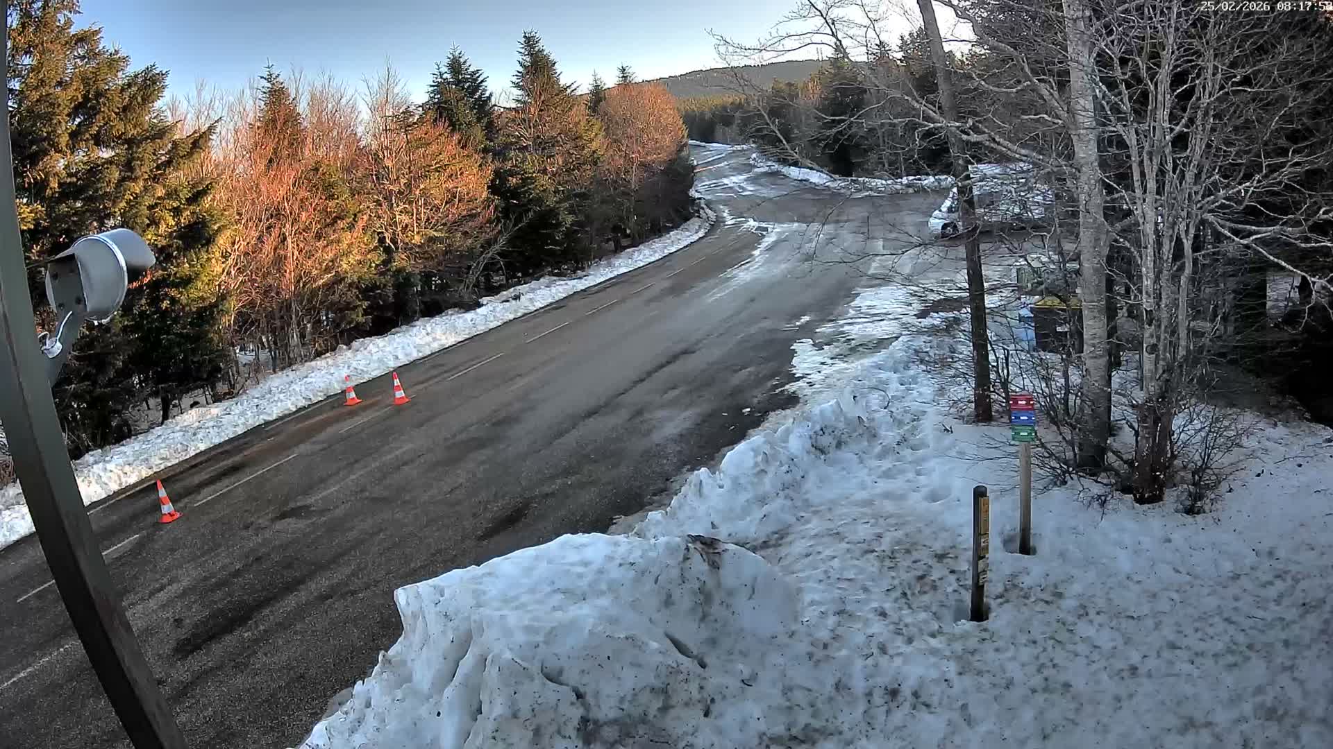 Val-d'Aigoual, Mount l'Aigoual - Station de Prat Peyrot 2 Live Cam - Le Vigan, Gard, Occitanie, France