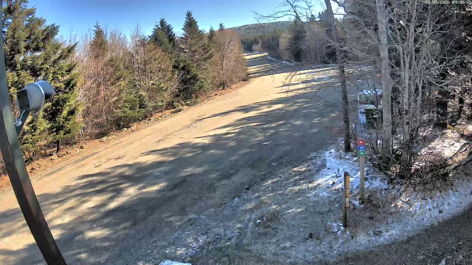 Val-d'Aigoual, Mount l'Aigoual - Station de Prat Peyrot 2 Live Cam - Le Vigan, Gard, Occitanie, France