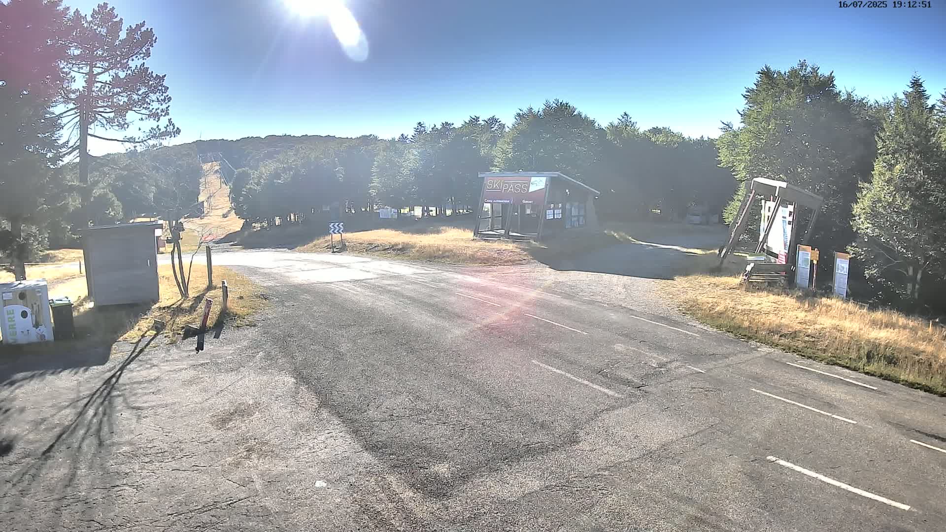 Val-d'Aigoual, l'Aigoual Mount , Station de Prat Peyrot 1 Live Cam - Le Vigan, Gard, Occitanie, France