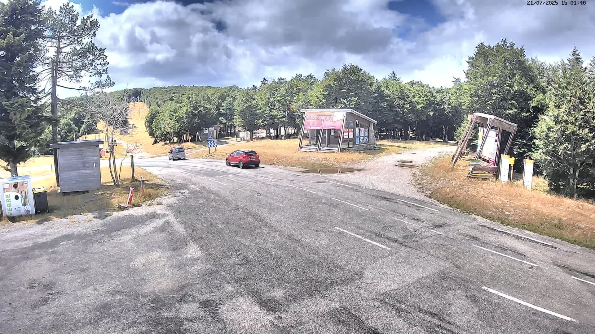 Val-d'Aigoual, l'Aigoual Mount , Station de Prat Peyrot 1 Live Cam - Le Vigan, Gard, Occitanie, France