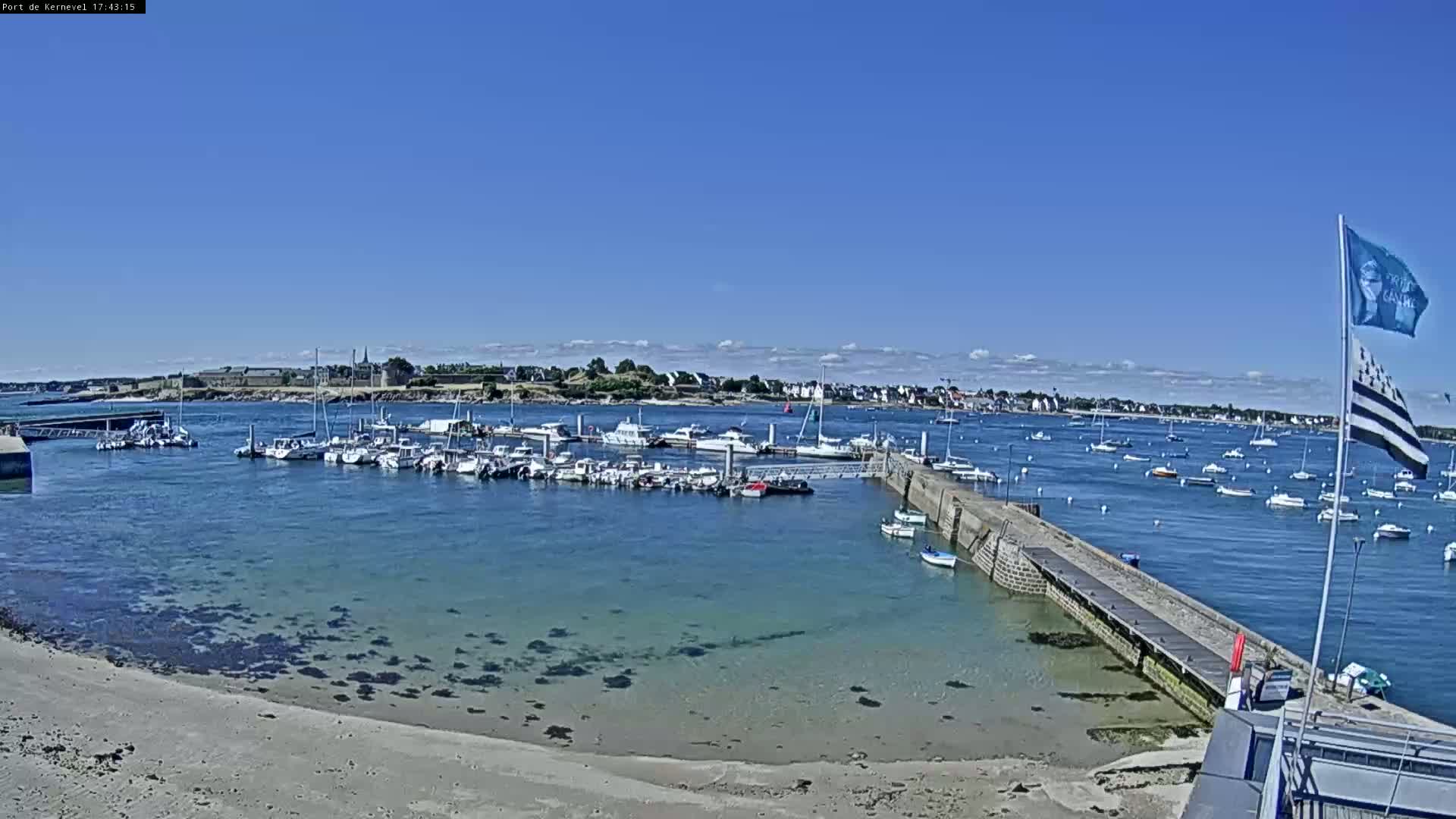 Port de Gavres Marine Live Cam - Lorient, Morbihan, Bretagne, France