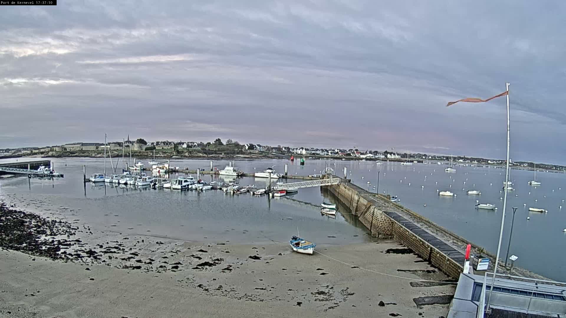 Port de Gavres Marine Live Cam - Lorient, Morbihan, Bretagne, France