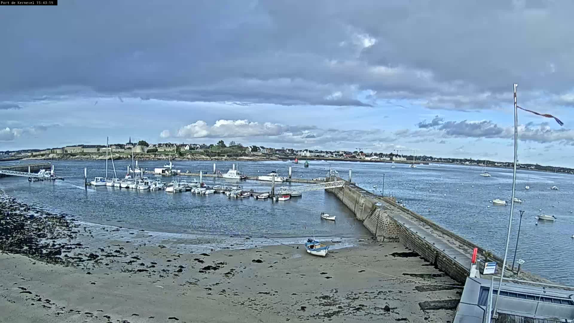 Port de Gavres Marine Live Cam - Lorient, Morbihan, Bretagne, France