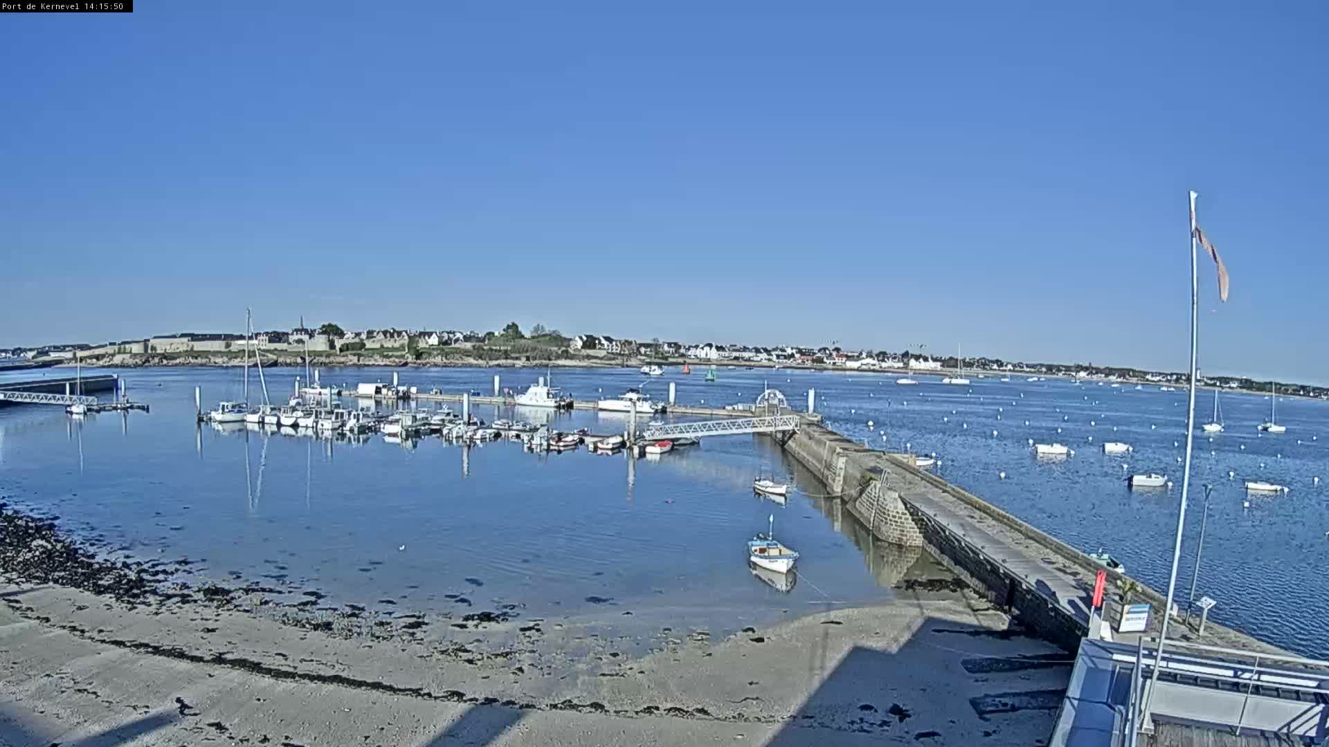 Port de Gavres Marine Live Cam - Lorient, Morbihan, Bretagne, France