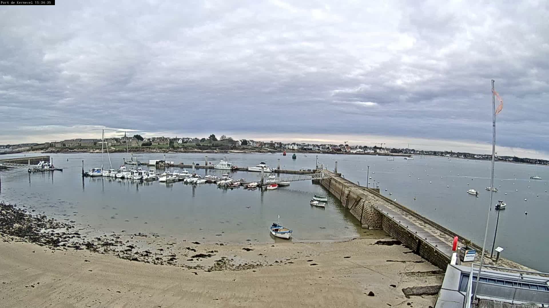Port de Gavres Marine Live Cam - Lorient, Morbihan, Bretagne, France