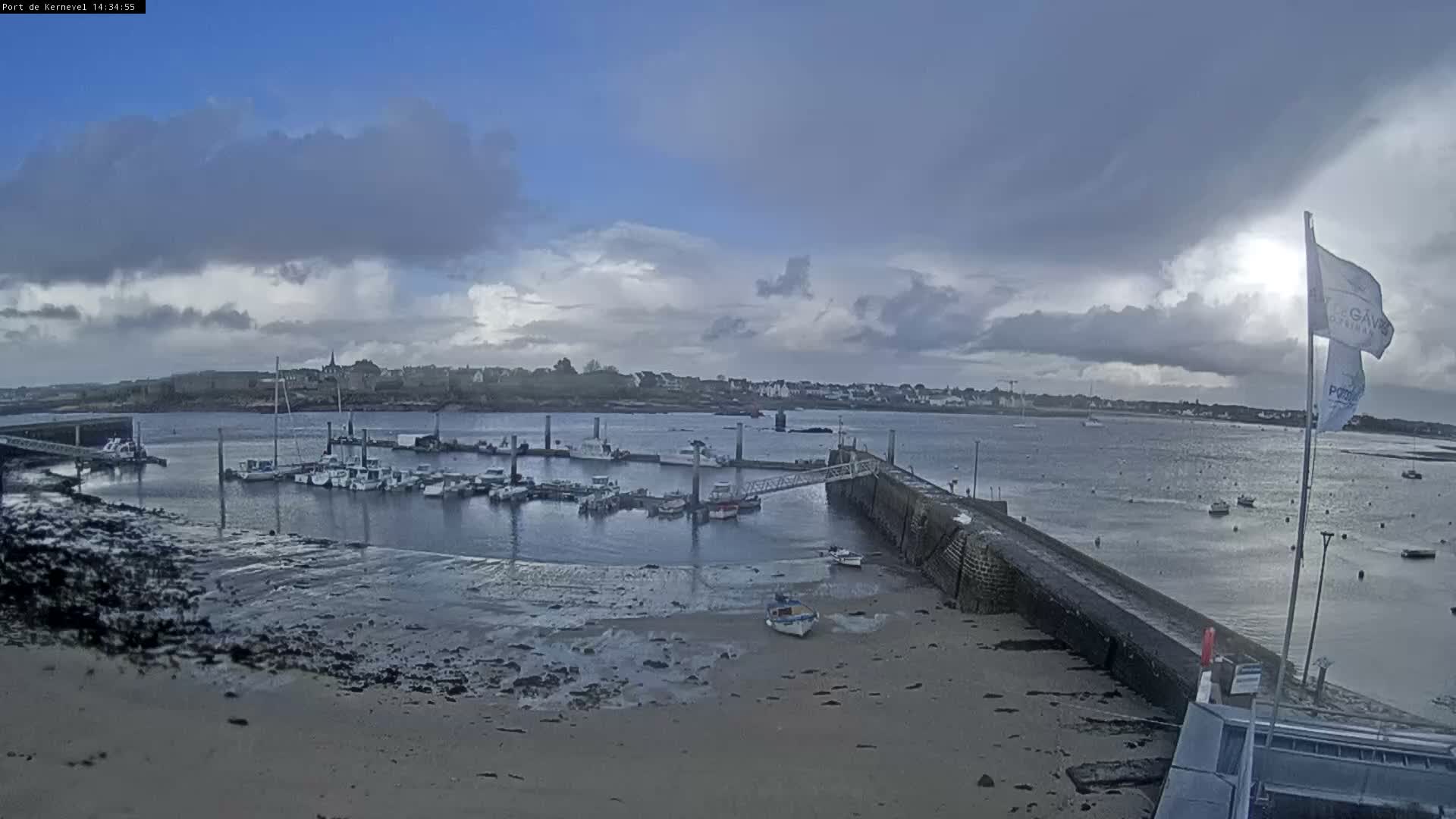 Port de Gavres Marine Live Cam - Lorient, Morbihan, Bretagne, France