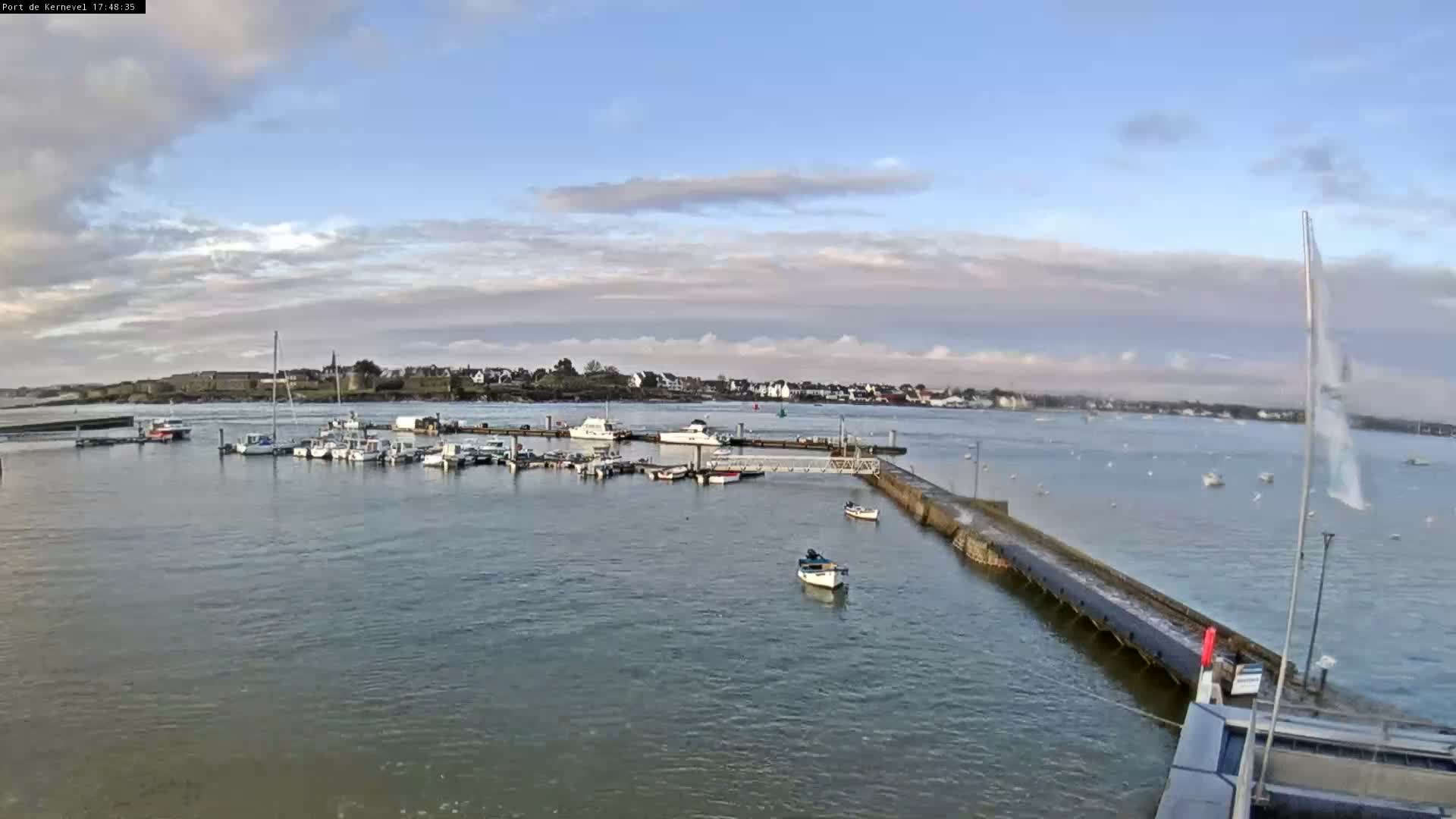 Port de Gavres Marine Live Cam - Lorient, Morbihan, Bretagne, France