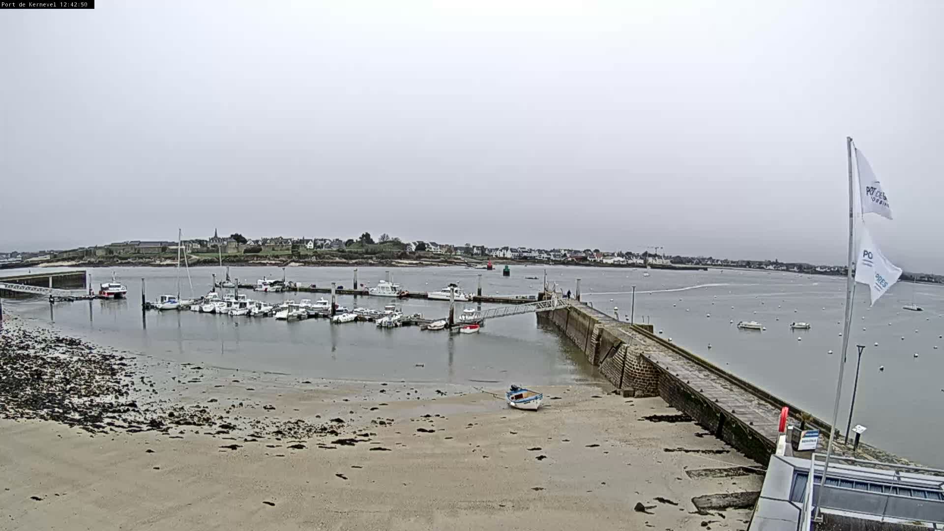 Port de Gavres Marine Live Cam - Lorient, Morbihan, Bretagne, France