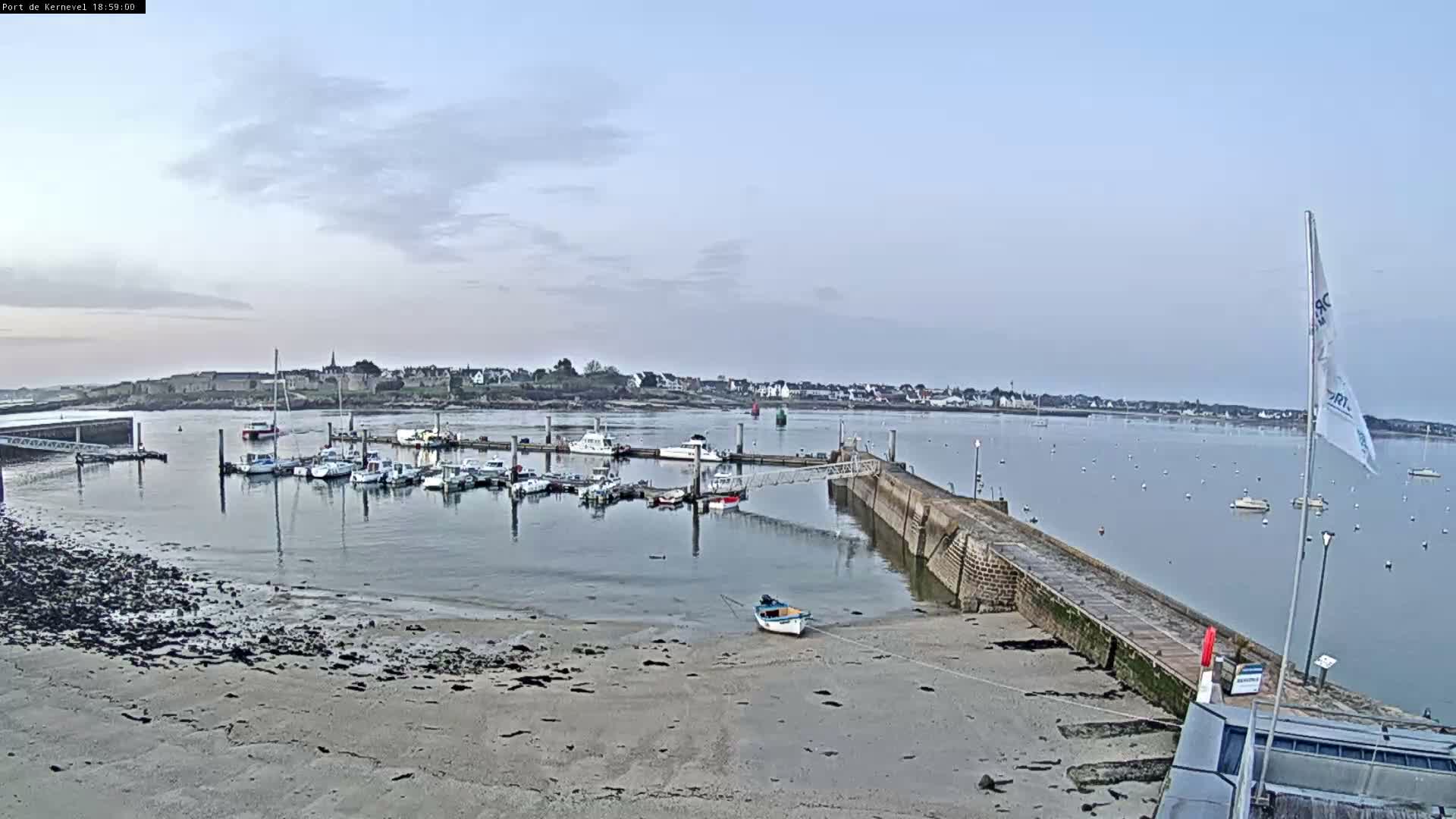 Port de Gavres Marine Live Cam - Lorient, Morbihan, Bretagne, France