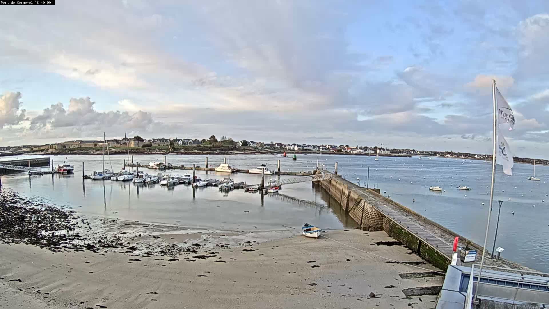 Port de Gavres Marine Live Cam - Lorient, Morbihan, Bretagne, France